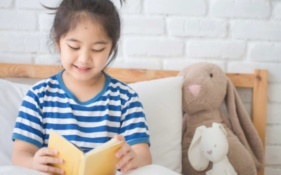 Bingung Cara Mengajari Anak Membaca? Ini Tips & Triknya